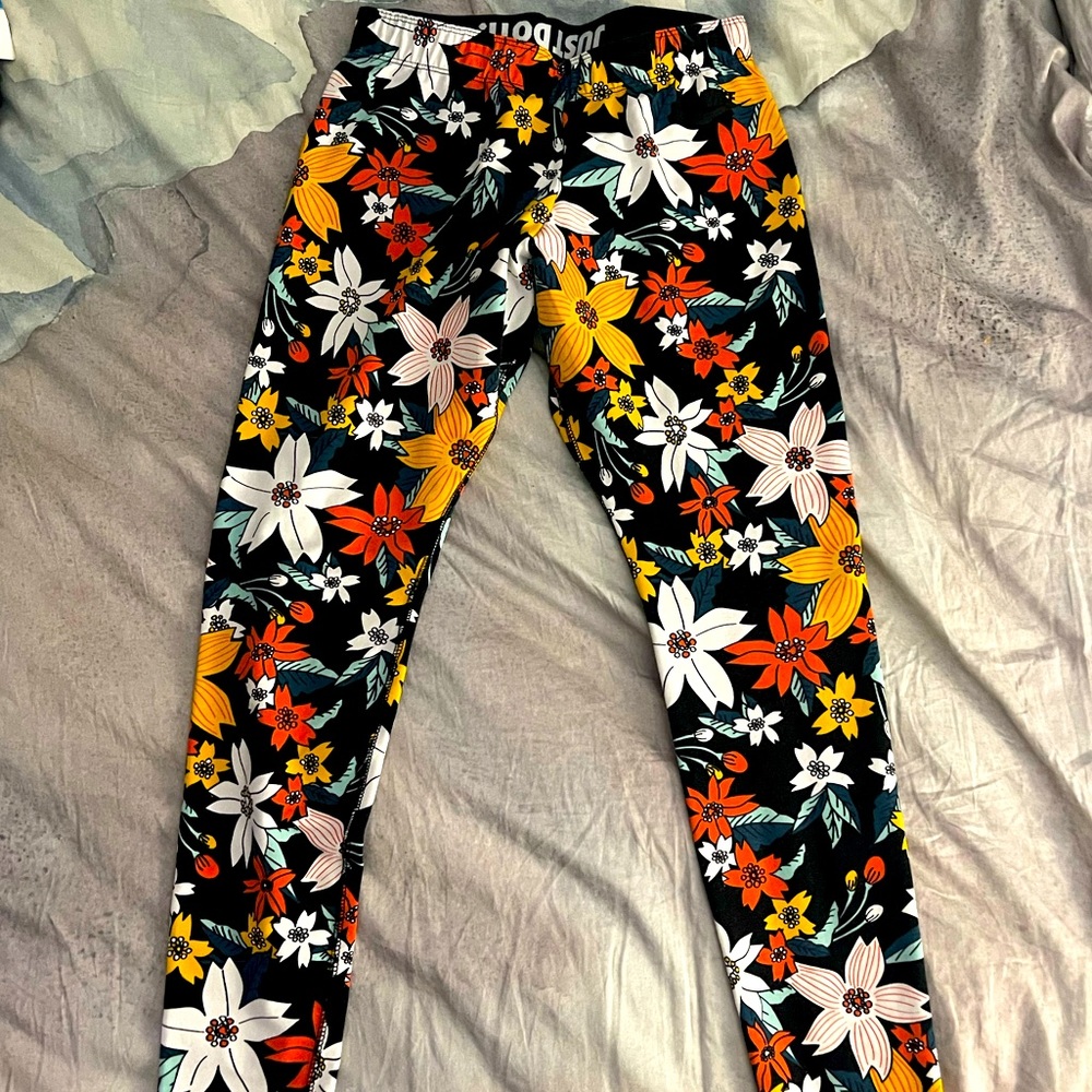 Nike flowered print, cotton leggings